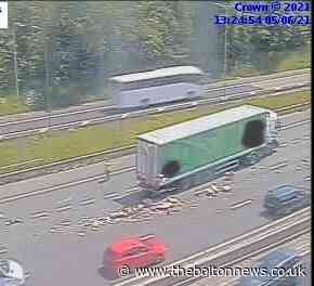 M60 Junction 15: Three lanes closed 'after accident' - The Bolton News