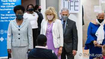 Fauci, Jill Biden visit New York vaccine site