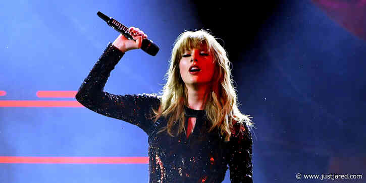 Taylor Swift Marks Biggest Sales Week of 2021 (Again) With 'Evermore'!