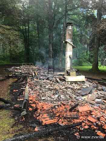 Jägerhütte zwischen Schorndorf-Oberberken und Adelberg vollständig abgebrannt: Kripo Ulm ermittelt - Schorndorf - Zeitungsverlag Waiblingen