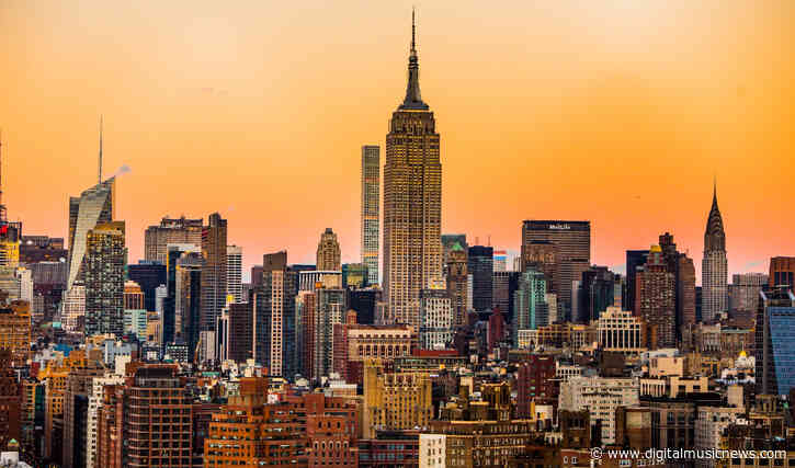 New York City Taps Clive Davis to Executive Produce “Blockbuster” Central Park Comeback Concert