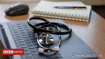 Doctors urge delay to England GP data scrape