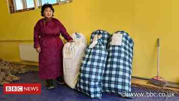 'Clothes are torn, worn out - I can't find work gloves'