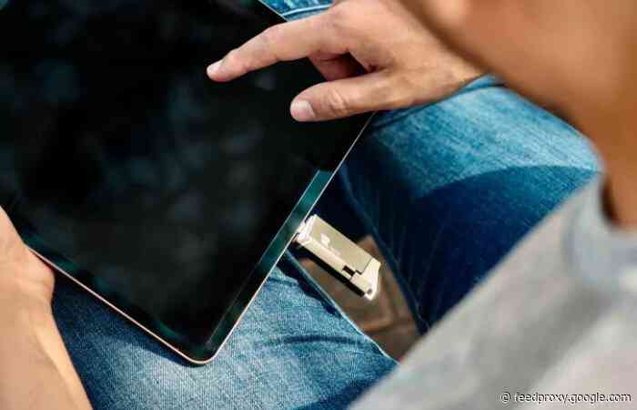 Rapid 2TB portable SSD offers multiple connections
