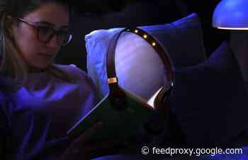 Bowio book light and bookmark