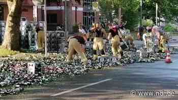 Parchim: Lkw verliert Bierladung - NDR.de