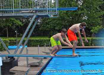 Steinen: Bibbern statt Brustschwimmen - Steinen - www.verlagshaus-jaumann.de