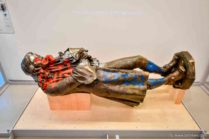 Toppled Statue of Slave Trader Goes On View in Bristol, Generating Controversy