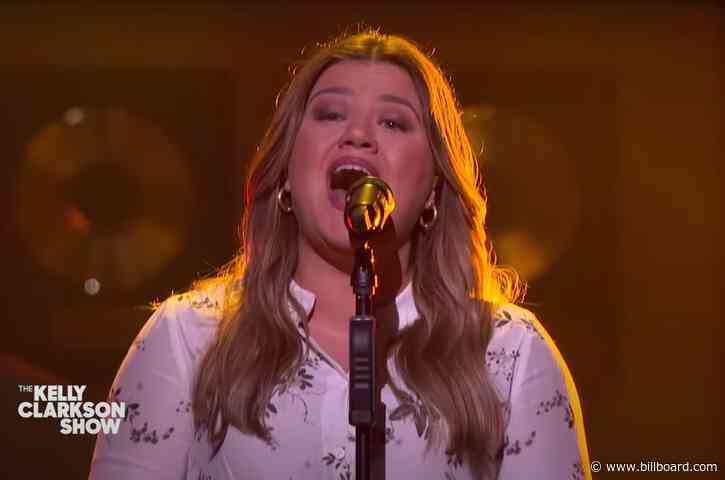 Get Ready to Go ‘Boom Clap’ for Kelly Clarkson’s Charli XCX Cover