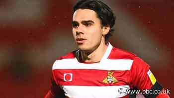Blackpool sign defender Reece James, goalkeeper Daniel Grimshaw & striker Shayne Lavery