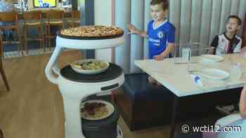 A robot serves you pizza at this Rhode Island restaurant - WCTI12.com