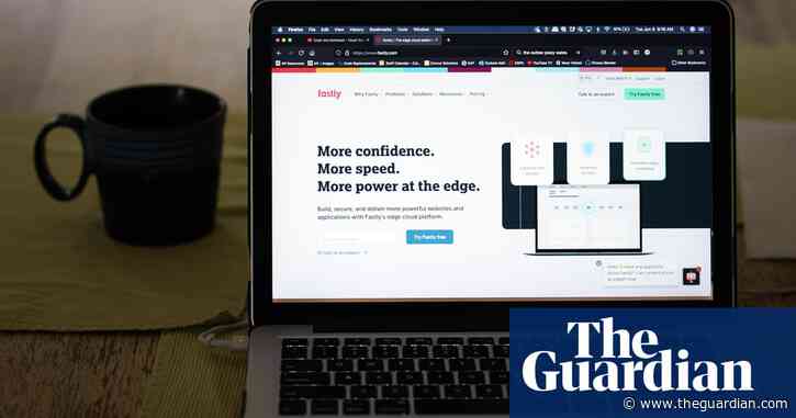 Major internet outage ‘shows infrastructure needs urgent fixing’