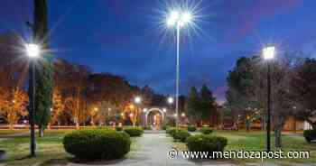 La Plaza Italia de San Rafael lució sus nuevas luces LED - mendozapost.com
