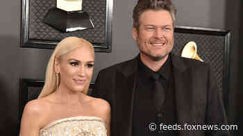 Blake Shelton jokes that he lives off of Gwen Stefani, hides inside while in Los Angeles