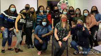 More than 100 Calgary college students waiting on Alberta student aid funds for nearly a year - CBC.ca