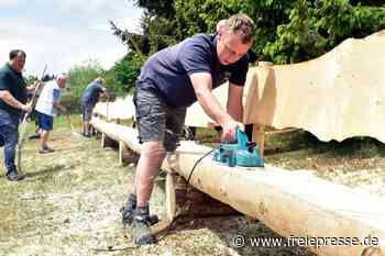 Längste Bank des Vogtlands fertig - Freie Presse