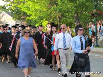 Camden Hills Regional High School Class of 2021 continues time-honored march through town - PenBayPilot.com
