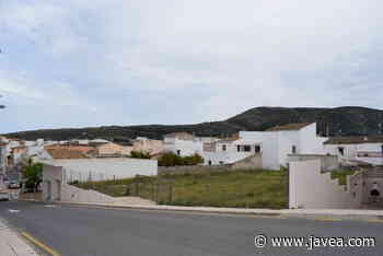 Benitatxell habilitará un nuevo parking junto al colegio Santa María Magdalena - javea.com