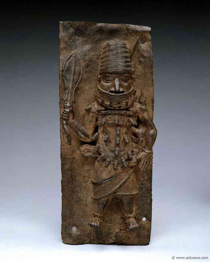 Metropolitan Museum of Art Returns Two Benin Bronzes, Signaling a Major Shift