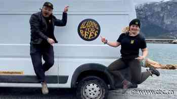 B.C. blader passes through Alberta on coast-to-coast journey to fundraise for bees