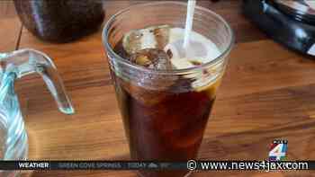 Here’s how you can make cold-brew coffee at home without fancy gadgets - WJXT News4JAX