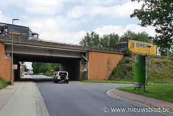 Geluidsschermen naast E40 bij Caritas, maar nog niet naast R4: “We laten dit dossier niet los”