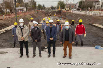 Buenos Aires: Katopodis recorrió obras en Florencio Varela - Argentina.gob.ar Presidencia de la Nación