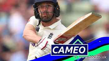 England v New Zealand: Mark Wood cameo thrills Edgbaston crowd