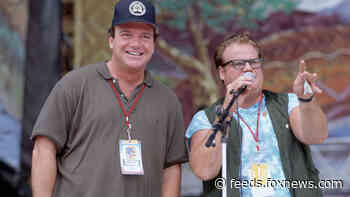 Tom Arnold says he was late ‘Saturday Night Live’ star Chris Farley’s sober sponsor: ‘He had too much fun’