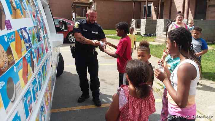 New Castle Police Give Ice Cream To Almost 400 Kids