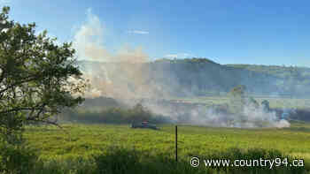 UPDATED: Crews Continue To Monitor Clarendon Fire - country94.ca