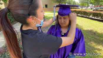 'I lost my dad and grandma at the same time' | Houston ISD senior overcomes multiple obstacles on journey to graduation - KHOU.com
