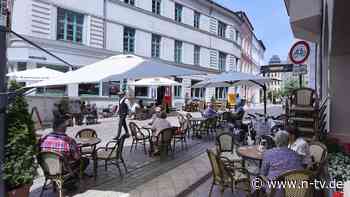 130.000 Mitarbeiter verloren: Gastgewerbe leidet unter Personalengpässen - n-tv NACHRICHTEN