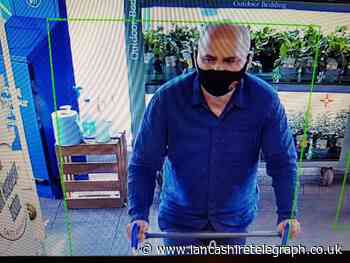Clitheroe: Appeal to identify man after woman's purse stolen