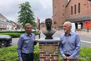 De Keizer heeft een borstbeeld in zijn geboortedorp