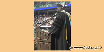 Watch high school principal serenade his students during graduation
