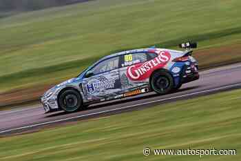 Snetterton BTCC: Ingram beats Sutton to top practice times - Autosport