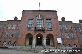 Controversial £4 million revamp of Dudley Council house back on agenda - expressandstar.com