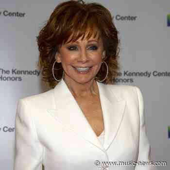 Reba McEntire won't be part of Republican Governor's weekend barbecue
