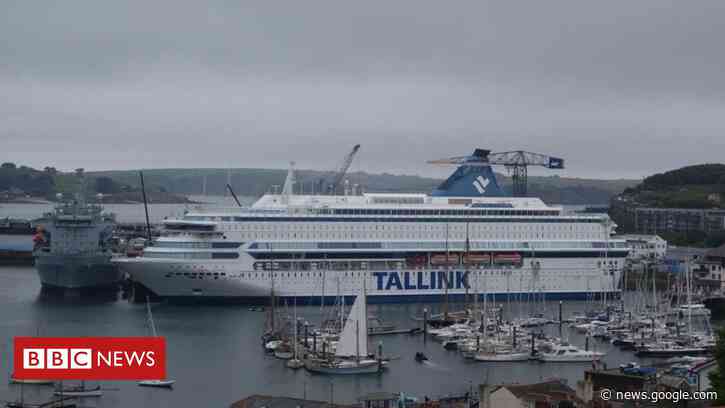 G7 summit: Officer staying on ferry tests positive for Covid - BBC News
