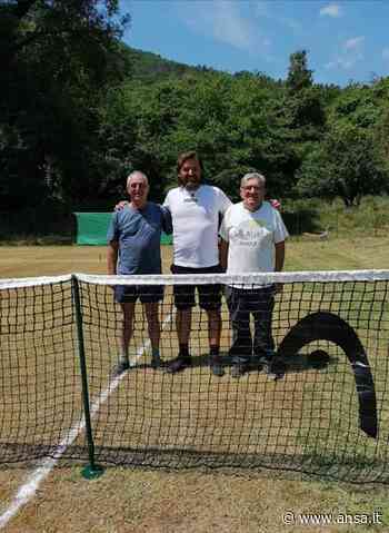 Tennis: campo artigianale in erba per allenamenti Musetti - ANSA Nuova Europa