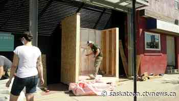 Riversdale community fridge aims to address food insecurity issues in Saskatoon