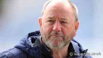 Gary Johnson: Torquay United manager extends contract
