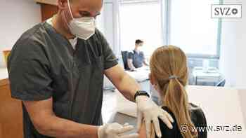 Impfen gegen Corona in Ludwigslust-Parchim: Nach Wegfall der Priorisierung müssen Impfwillige geduldig bleiben | svz.de - svz – Schweriner Volkszeitung