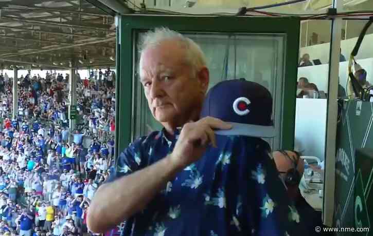 Bill Murray sings at Chicago Cubs’ first full capacity game since pandemic