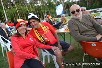 Supporters genieten op voetbal Zandhoven van EK-match