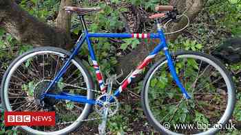 G7 summit: Joe Biden gifts Boris Johnson custom-made bike
