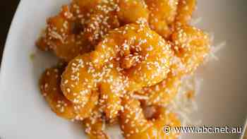 Should you eat lemon chicken, honey prawns and sweet and sour pork with chopsticks or a fork?