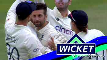 England v New Zealand: Henry Nicholls caught behind for 21 off Mark Wood