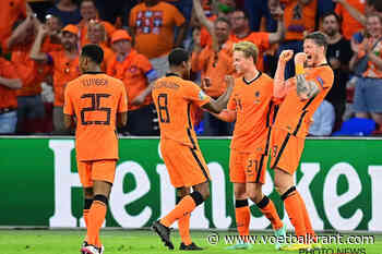 Nederland naar eerste overwinning op EK na rollercoaster in waanzinnige tweede helft tegen Oekraïne